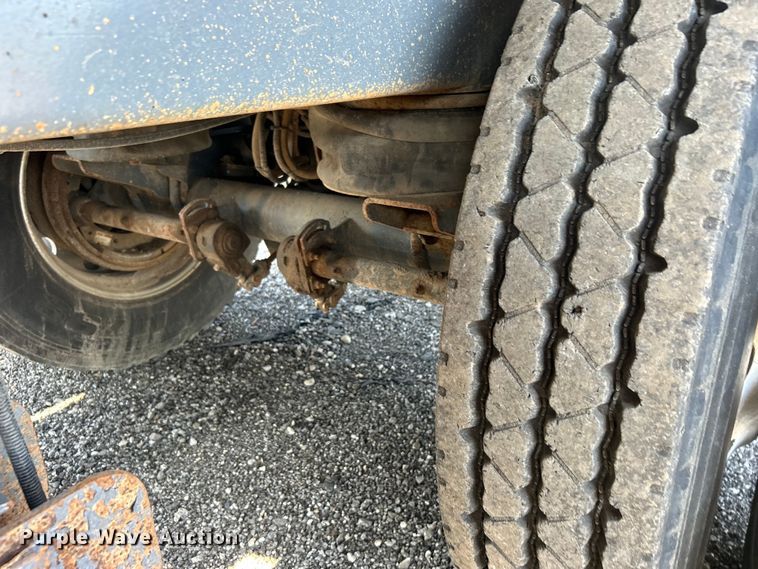 image for item EG0777 2012 Dragon Products LTD vacuum trailer