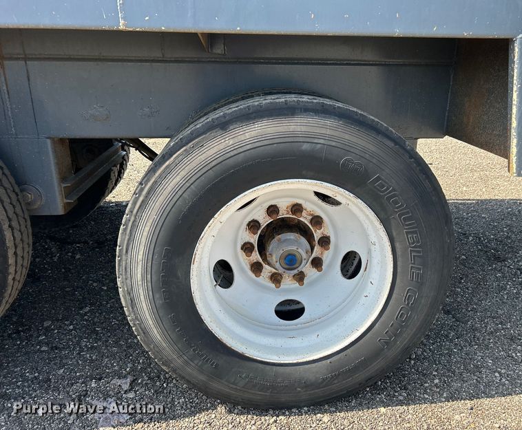 image for item EG0777 2012 Dragon Products LTD vacuum trailer