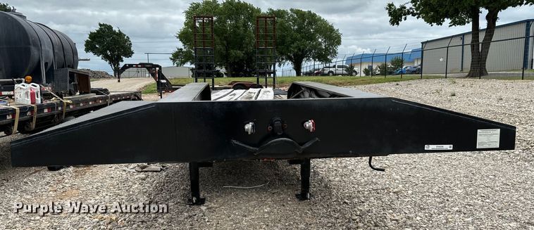 image for item EH4039 1995 Nuttall drop deck equipment trailer