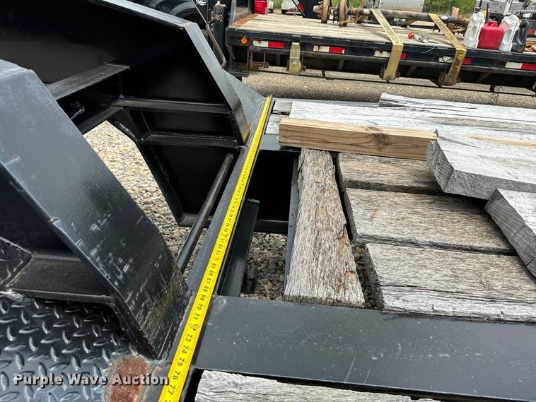 image for item EH4039 1995 Nuttall drop deck equipment trailer