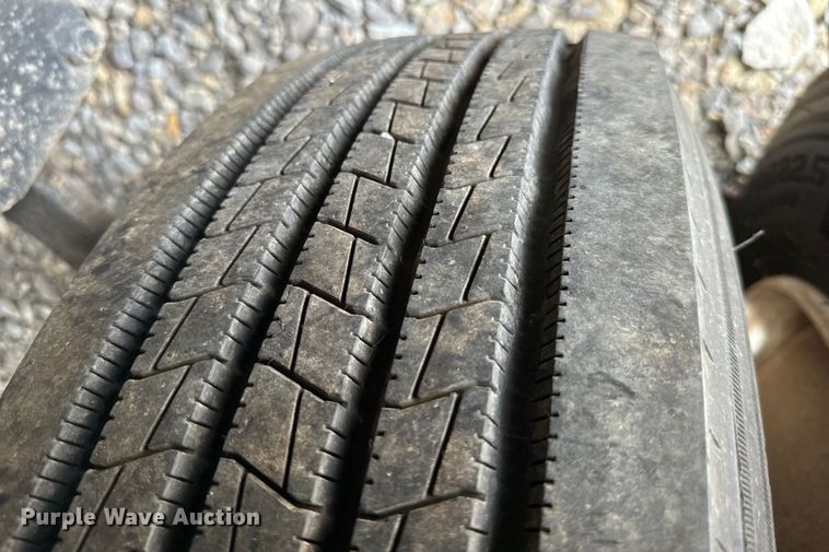 image for item EH4039 1995 Nuttall drop deck equipment trailer