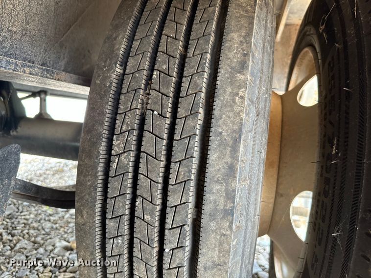 image for item EH4039 1995 Nuttall drop deck equipment trailer