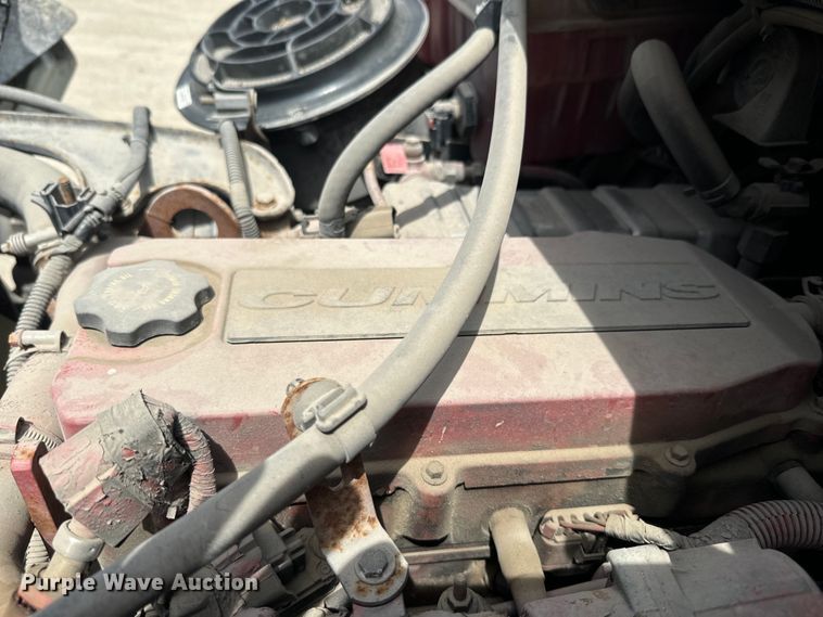 image for item EJ2684 2017 Freightliner  Business Class M2 truck cab and chassis