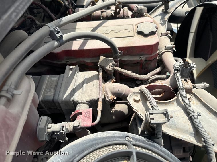 image for item EJ2684 2017 Freightliner  Business Class M2 truck cab and chassis