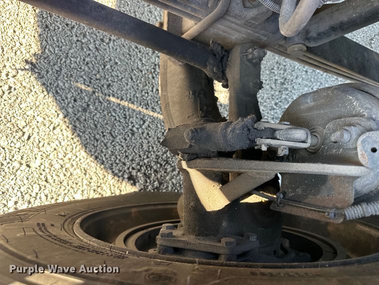 image for item EJ6895 2014 International ProStar Plus 122 semi truck