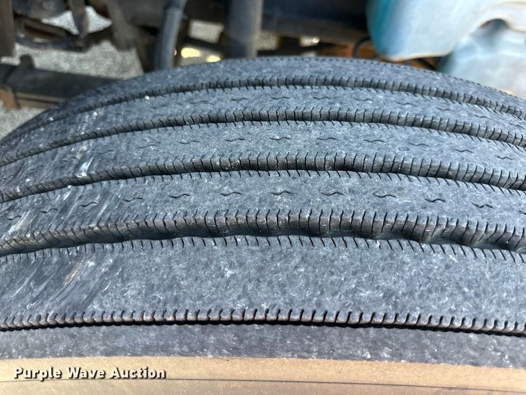 image for item EJ6895 2014 International ProStar Plus 122 semi truck