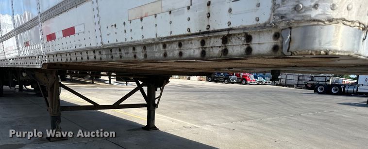 image for item EJ6997 2001 Wabash  dry van trailer