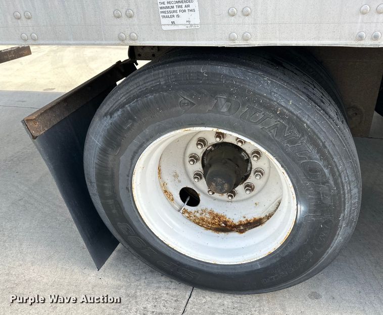 image for item EJ6998 1999 Trailmobile dry van trailer