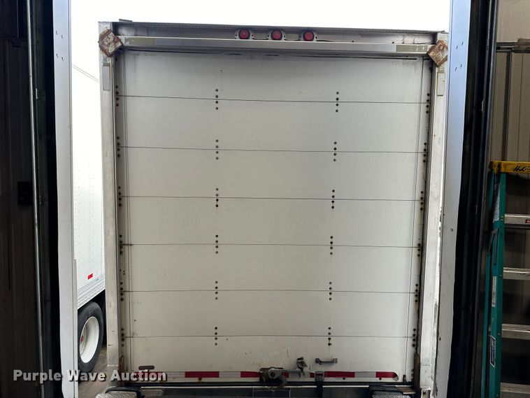 image for item EJ6998 1999 Trailmobile dry van trailer