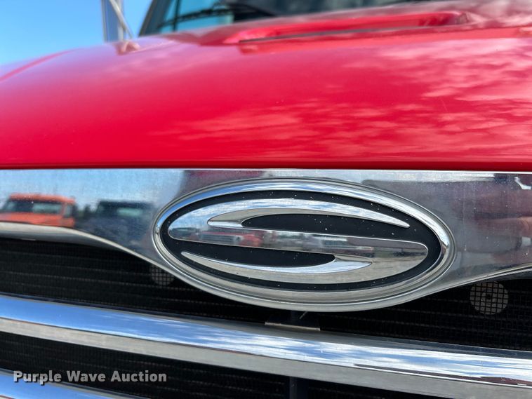 image for item EK4856 2006 Sterling  Acterra box truck