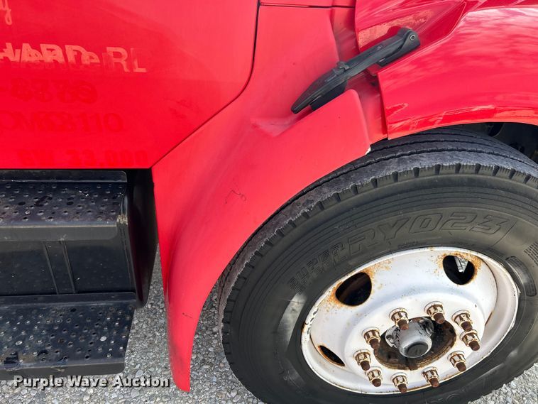 image for item EK4856 2006 Sterling  Acterra box truck