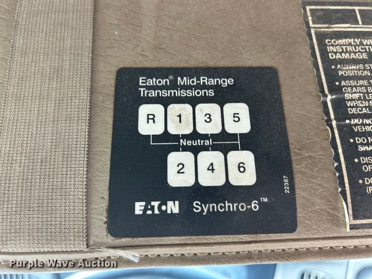 image for item EK4856 2006 Sterling  Acterra box truck