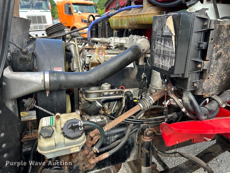 image for item EK4856 2006 Sterling  Acterra box truck