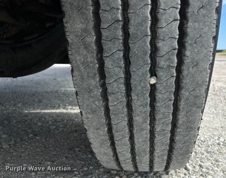 image for item EK4856 2006 Sterling  Acterra box truck