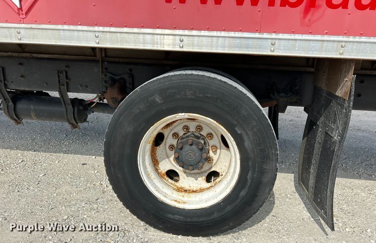 image for item EK4856 2006 Sterling  Acterra box truck