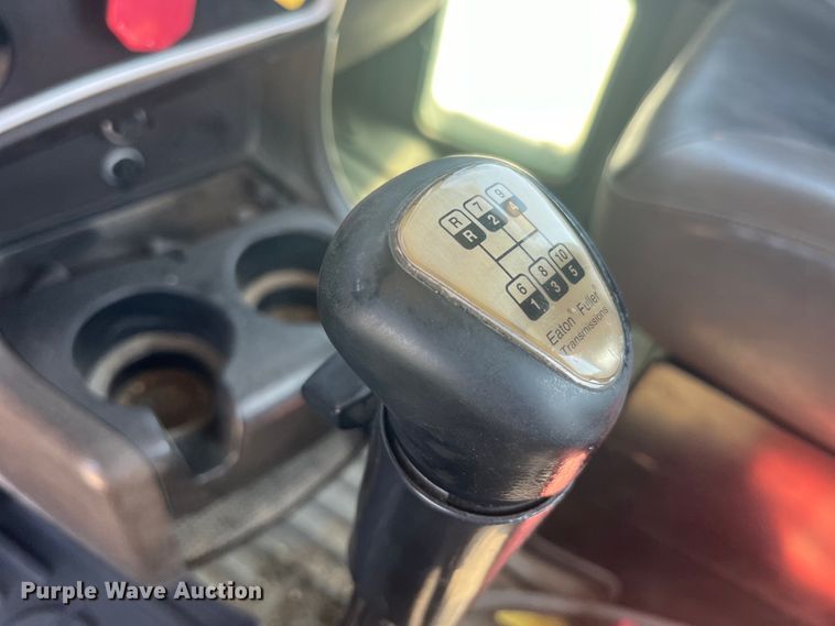 image for item EK8658 2007 Kenworth  T800 semi truck