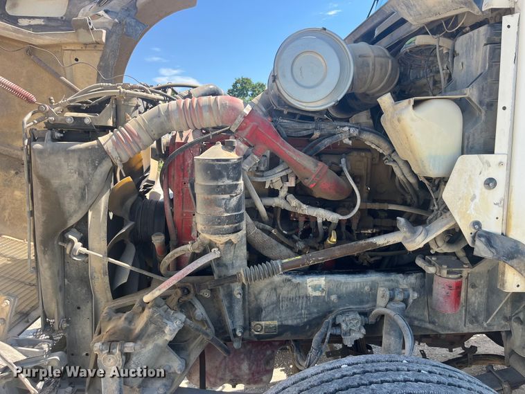 image for item EK8658 2007 Kenworth  T800 semi truck