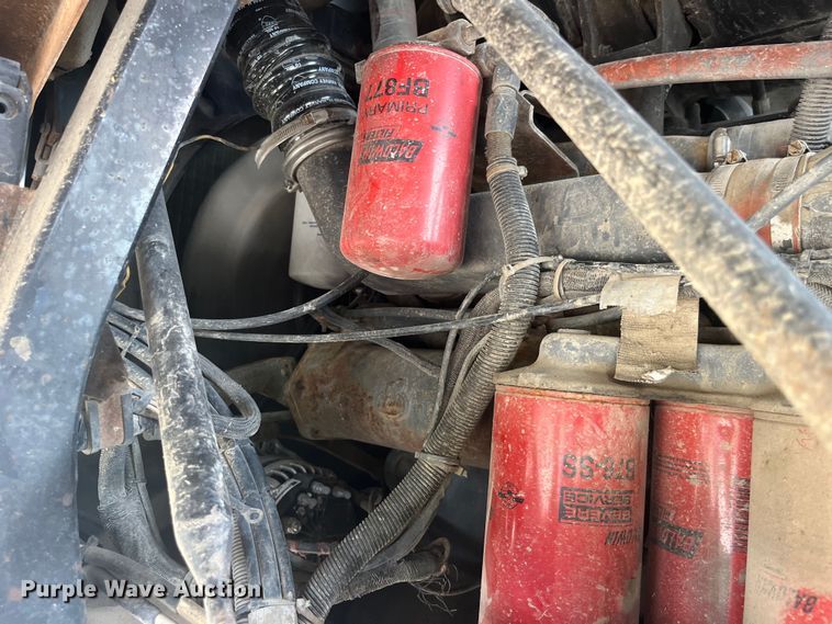 image for item EK8759 1985 Mack MH613 semi truck