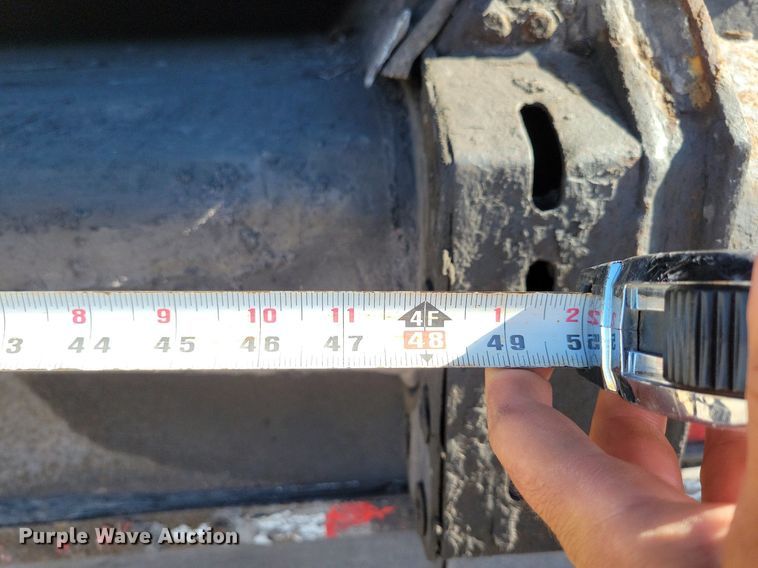 image for item KA9927 2005 Trail King Red River Series live bottom trailer