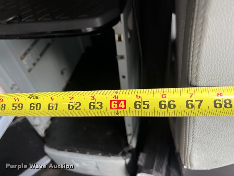 image for item LU9916 2017 Kenworth T680 semi truck