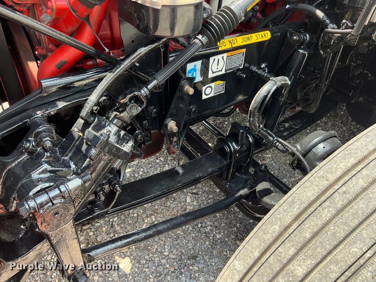 image for item LU9916 2017 Kenworth T680 semi truck