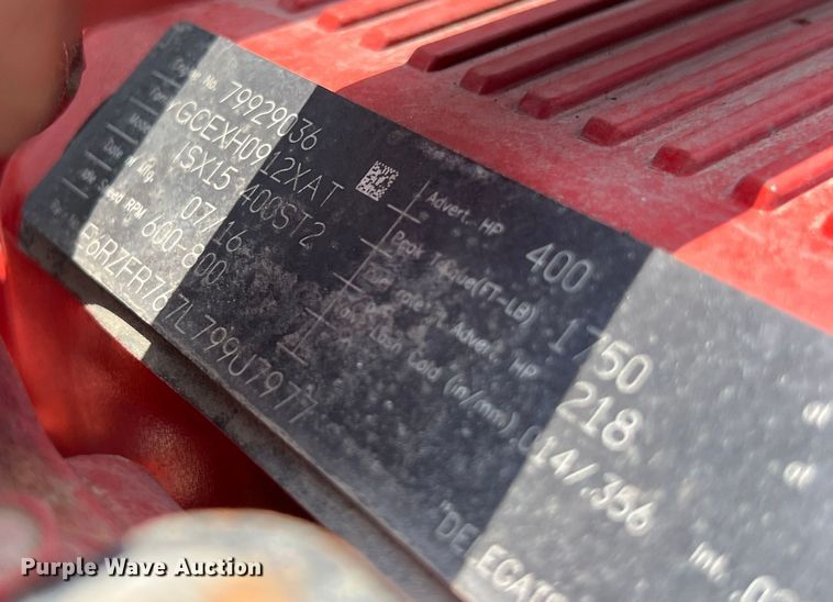 image for item LU9916 2017 Kenworth T680 semi truck