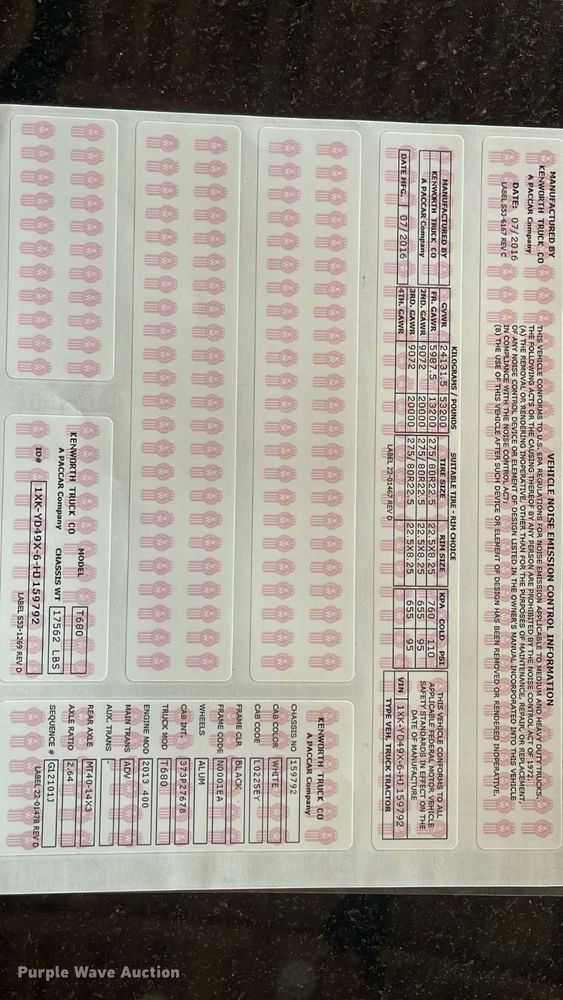 image for item LU9916 2017 Kenworth T680 semi truck