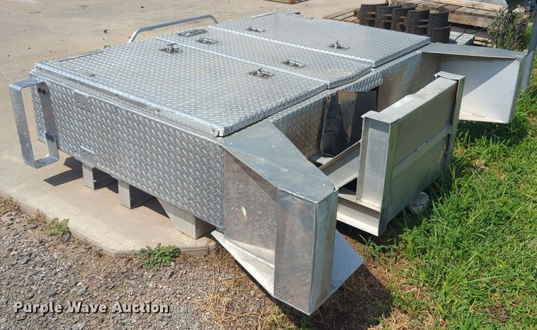 image for item NG9995 Sturdy Lite headache rack