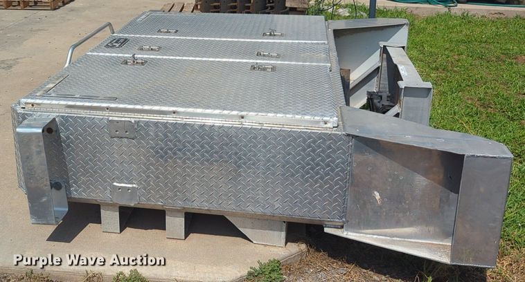 image for item NG9995 Sturdy Lite headache rack