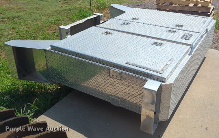 image for item NG9995 Sturdy Lite headache rack