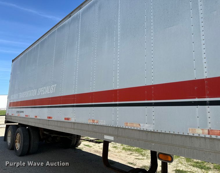 image for item NL9974 1999 Stroughton dry van trailer