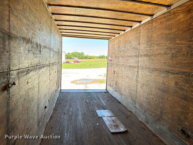 image for item NL9974 1999 Stroughton dry van trailer