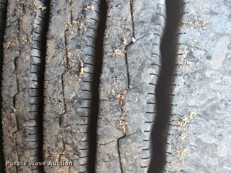 image for item NW9515 2021 Kenworth T680 semi truck