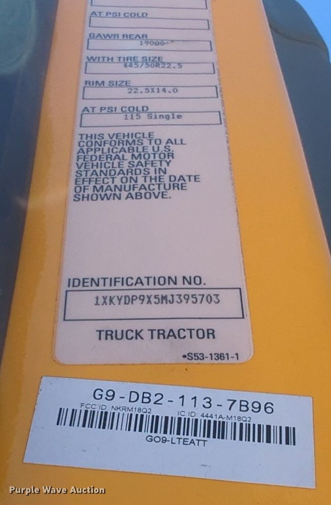 image for item NW9516 2021 Kenworth  T680 semi truck