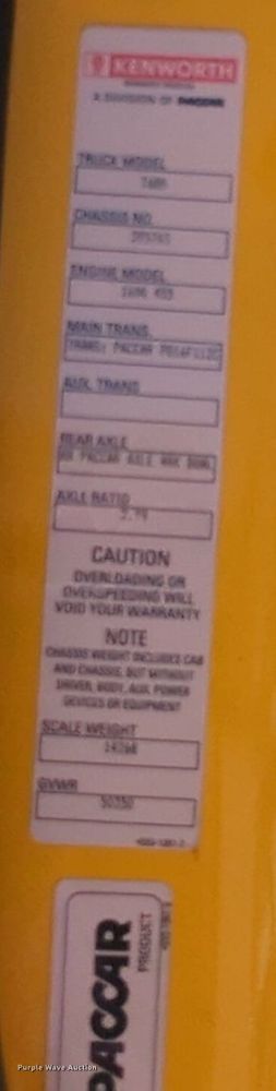 image for item NW9516 2021 Kenworth  T680 semi truck