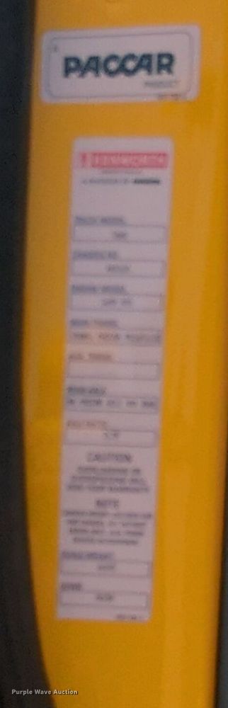 image for item NW9522 2021 Kenworth T680 semi truck