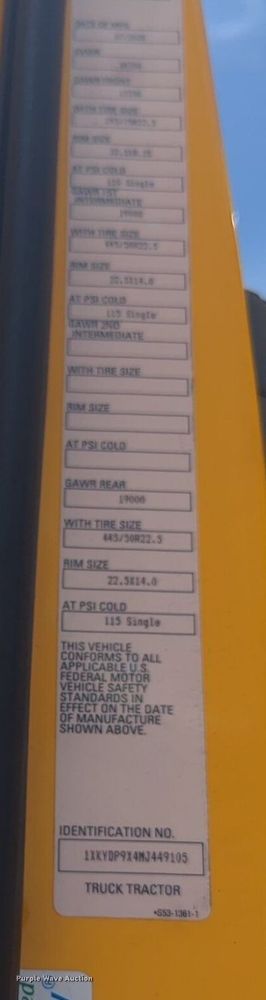 image for item NW9522 2021 Kenworth T680 semi truck