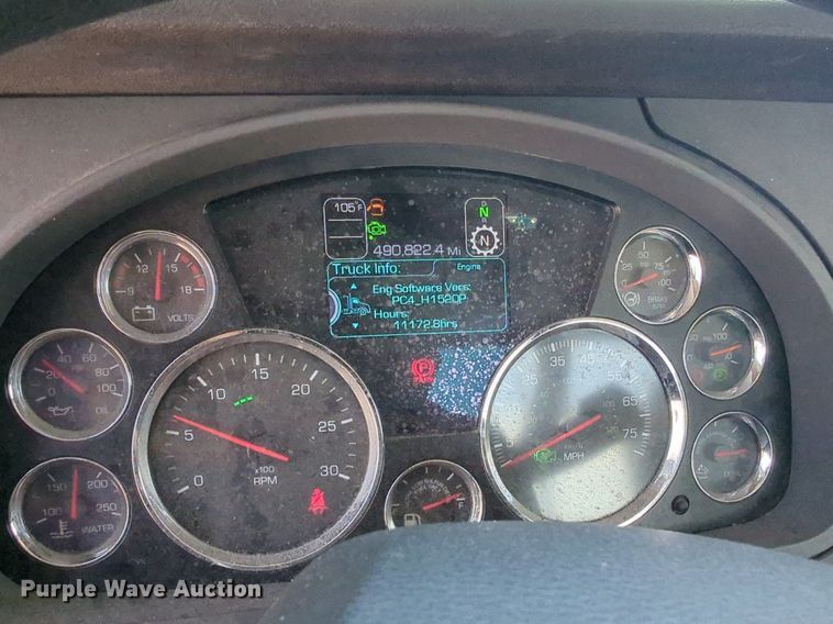 image for item NW9529 2020 Kenworth T680 semi truck