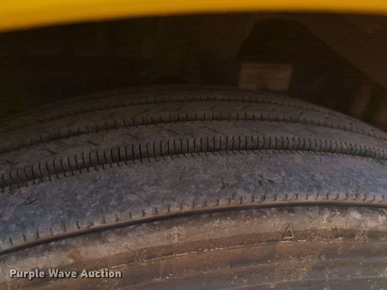 image for item NW9531 2021 Freightliner Cascadia 126 semi truck