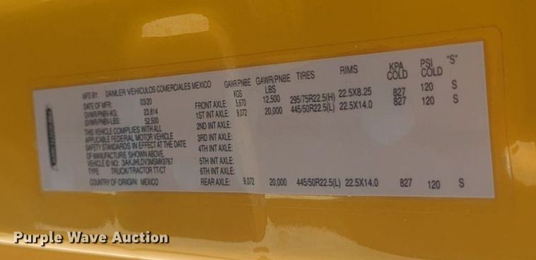 image for item NW9531 2021 Freightliner Cascadia 126 semi truck