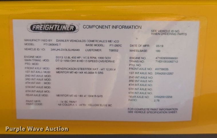 image for item NW9540 2020 Freightliner Cascadia 126 semi truck