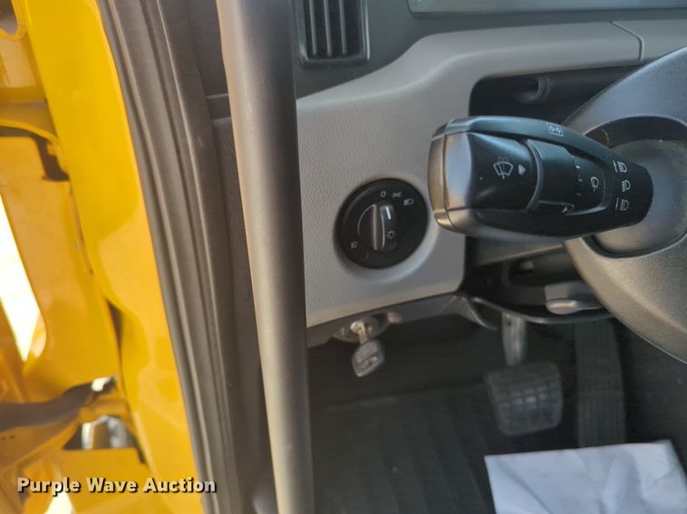 image for item NW9542 2021 Freightliner Cascadia 126 semi truck