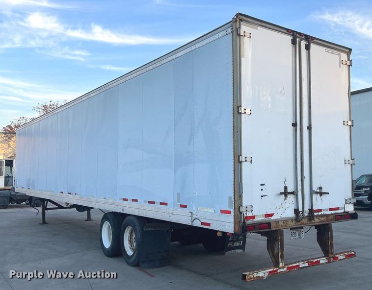 image for item OA9149 1999 Fruehauf dry van trailer