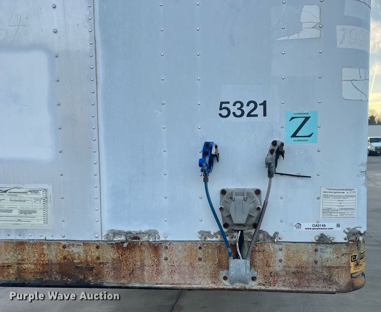 image for item OA9149 1999 Fruehauf dry van trailer