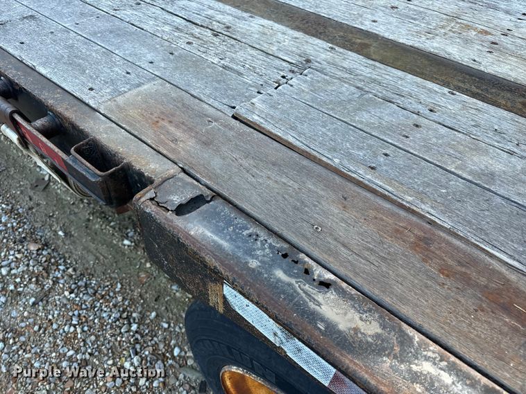 image for item OF9702 2006 Transcraft drop deck trailer