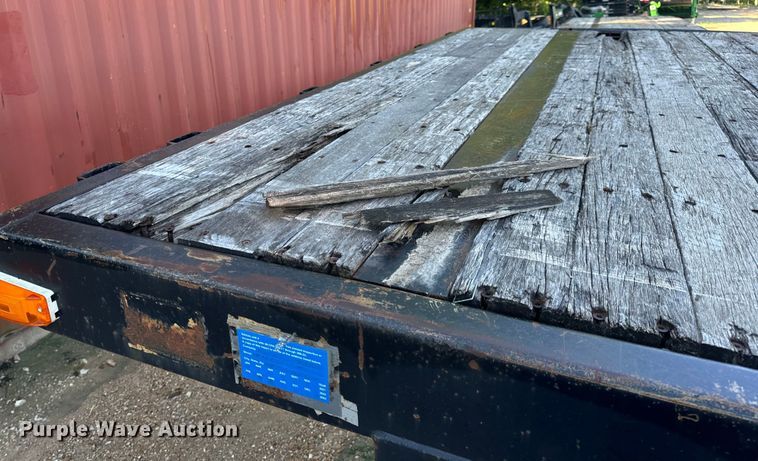 image for item OF9702 2006 Transcraft drop deck trailer