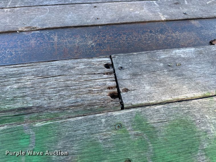 image for item OF9702 2006 Transcraft drop deck trailer