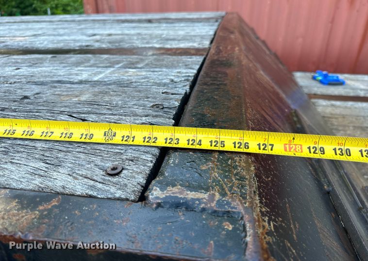 image for item OF9702 2006 Transcraft drop deck trailer