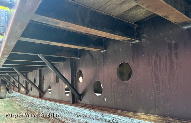 image for item OF9702 2006 Transcraft drop deck trailer