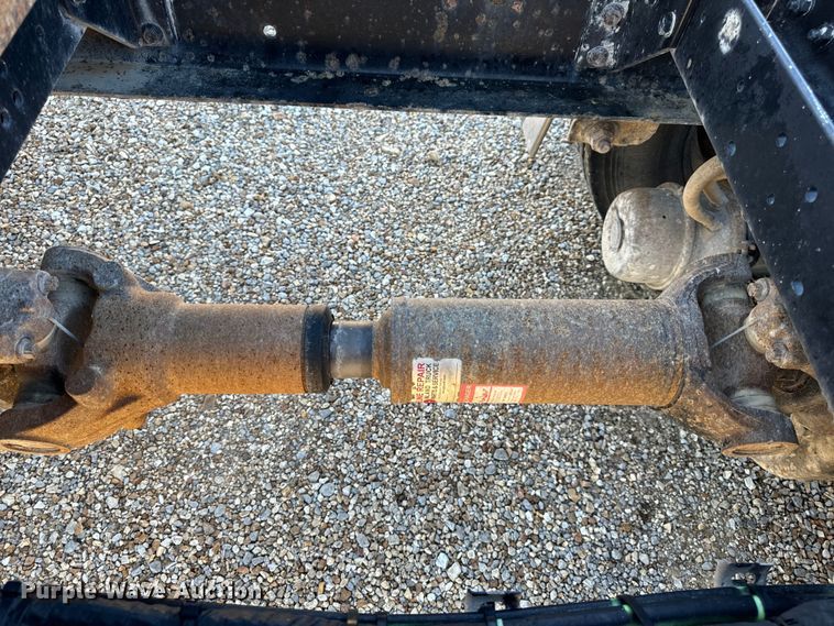 image for item OF9709 2007 Volvo VN semi truck